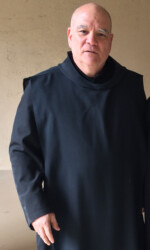 Mack- Alec as Dom Johan